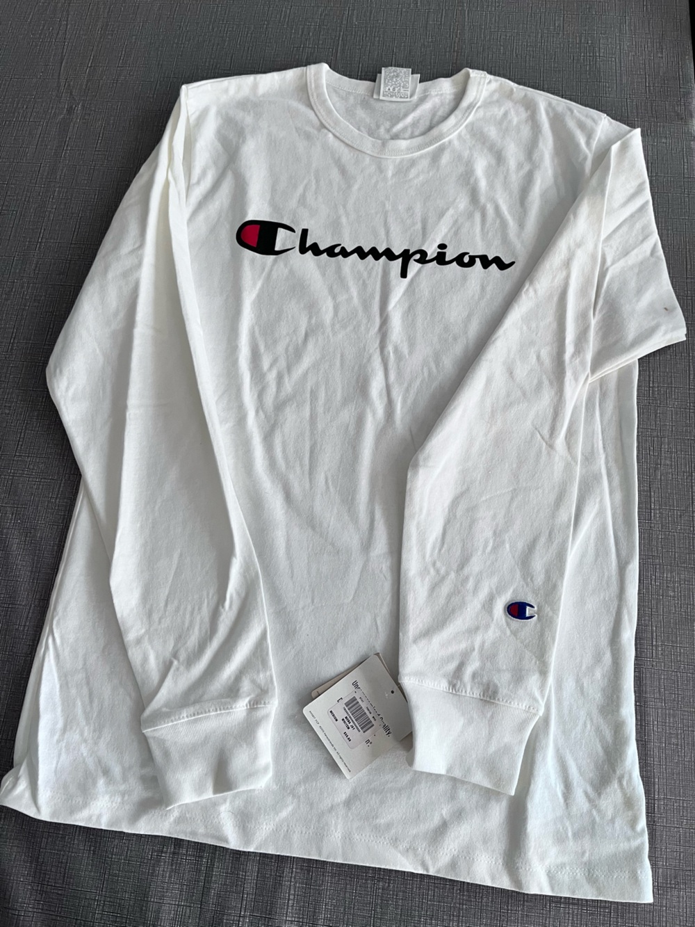 Champion Men's White Long-Sleeve Med NWT
